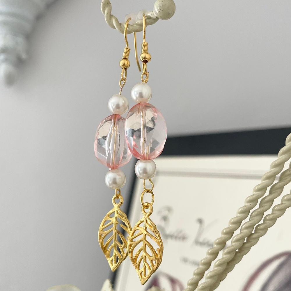Pearl & Glass Earrings